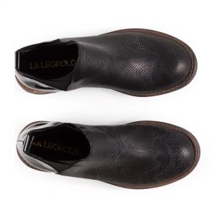 Botitas de cuero reptil negro