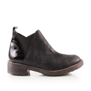 Botitas de cuero reptil negro