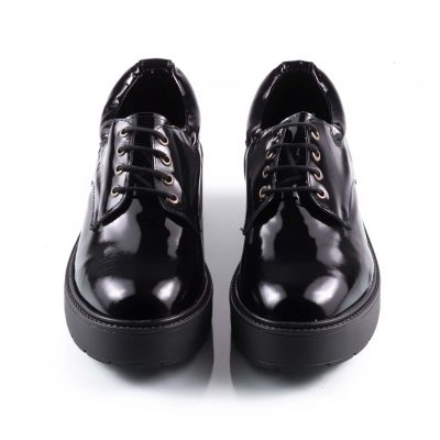 Abotinados-acordonados-charol-negro-03