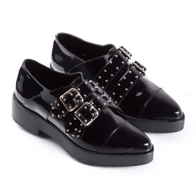 zapatos-punta-charol-negro-02