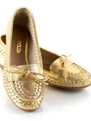 mocasines de mujer en cuero tramado y metalizado color dorado