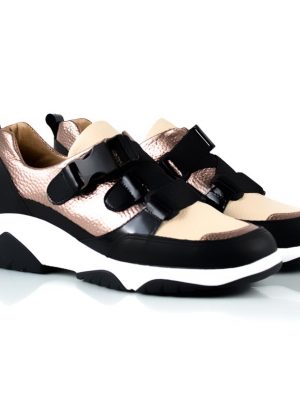 zapatillas de mujer a la moda en cuero color cobre y beige con elásticos