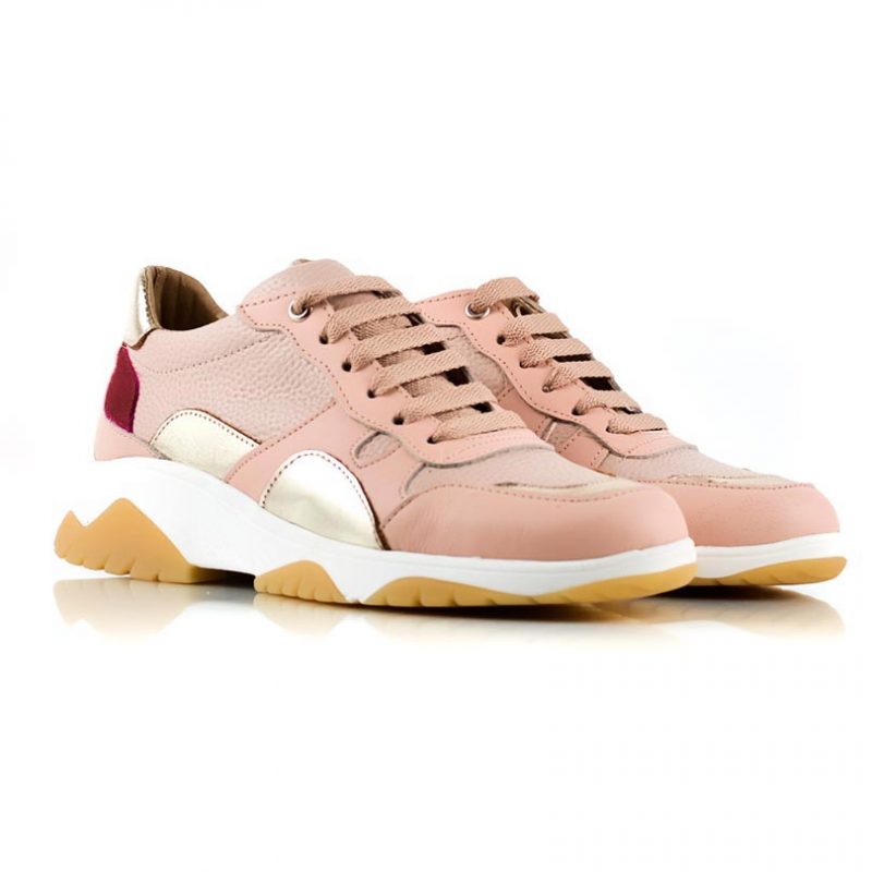 zapatillas-urbanas-de-mujer-en-cuero-rosa-a-la-moda