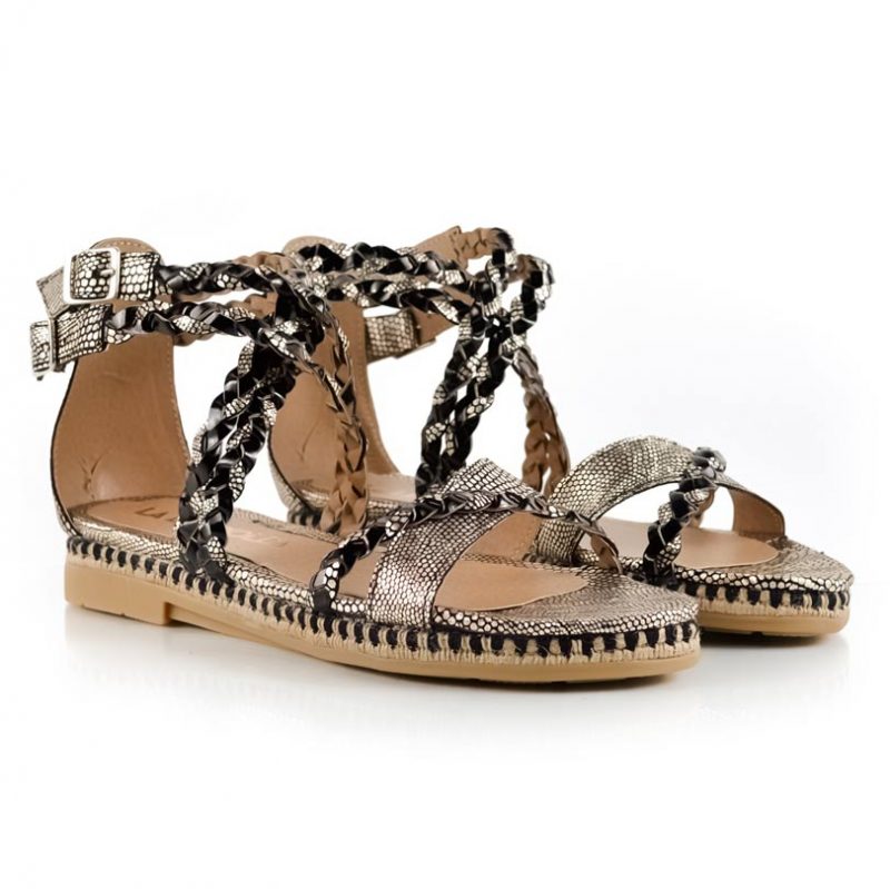 sandalias bajitas en cuero trenzado metalizado negro y dorado