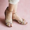 kiku sandalias de mujer chatitas de diseño en cuero metalizado