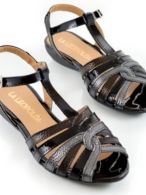 sandalias-urbanas-de-mujer-bajas-en-mix-de-cueros-negro-y-peltre-oliveta-de-la-leopolda