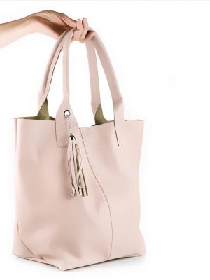 cartera-de-cuero-color-natural-tipo-bolsa-con-borla--y-organizador-interno-de-la-leopolda-03