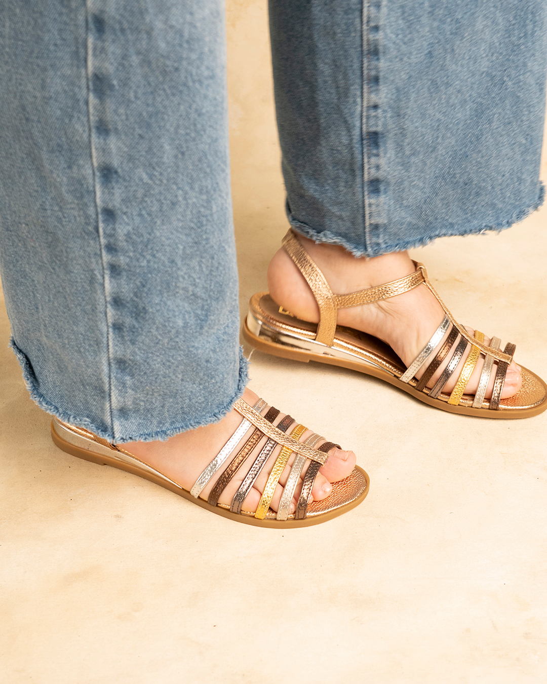 sandalias-cuero-cobre-6851-03